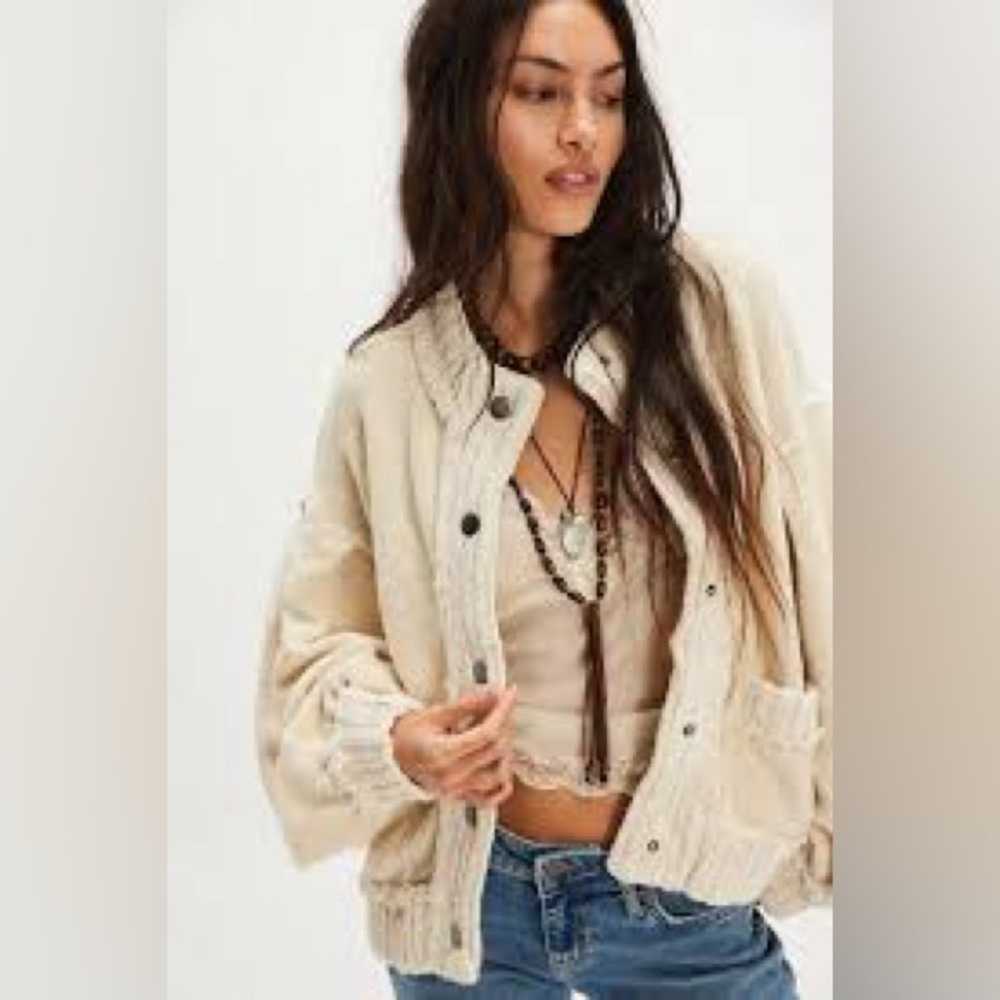 Free People Cute in this Cardi Tea Ivory XS